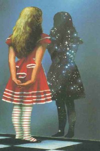 Alice_Looking_Glass-199x300